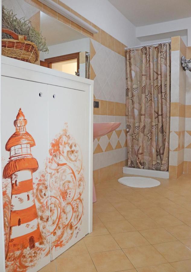 Leli Apartment La Maddalena  Bagian luar foto